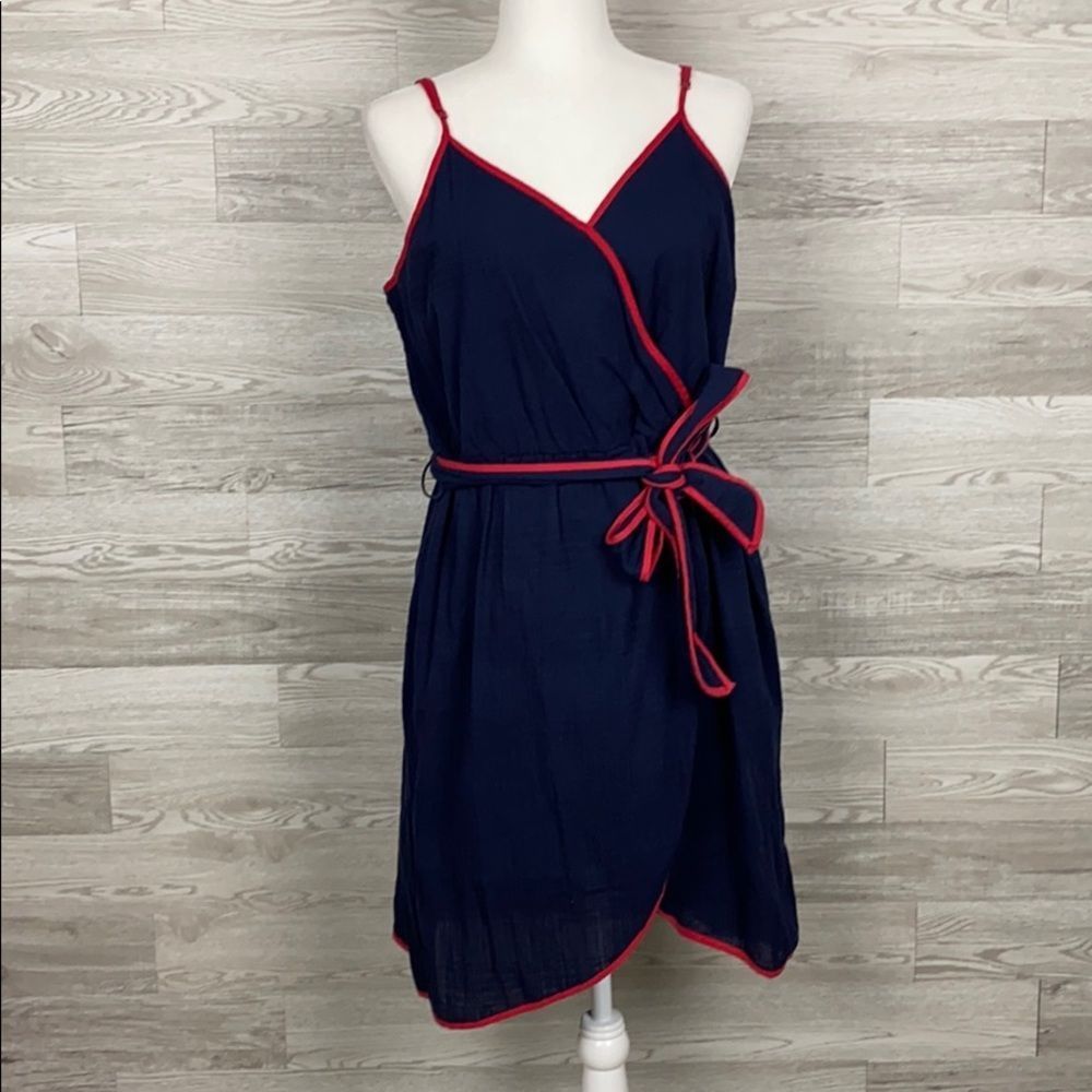 Universal Thread Plus Wrap Contrast Piping Dress - image 2